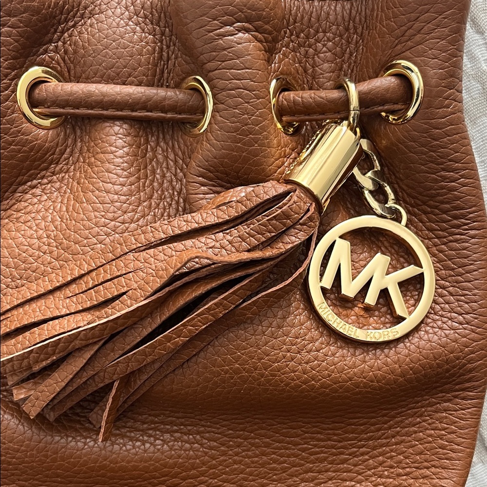 Michael Kors Tan Leather Crossbody Bag with Gold Accents - Picture 3 of 4